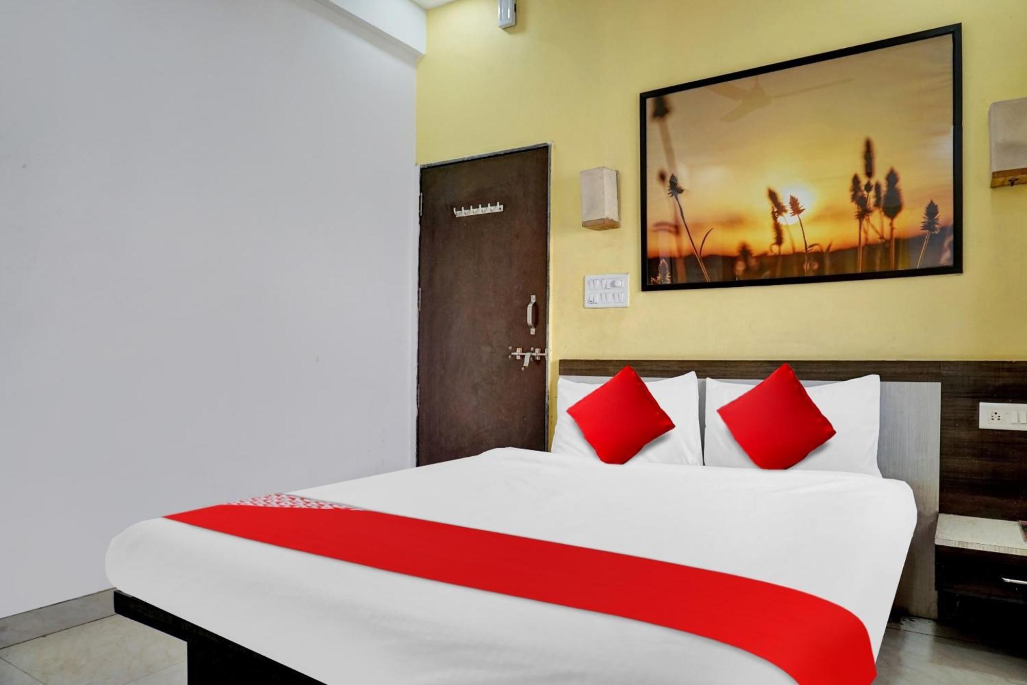 Hotel O Pimprii Stays Ngoại thất bức ảnh